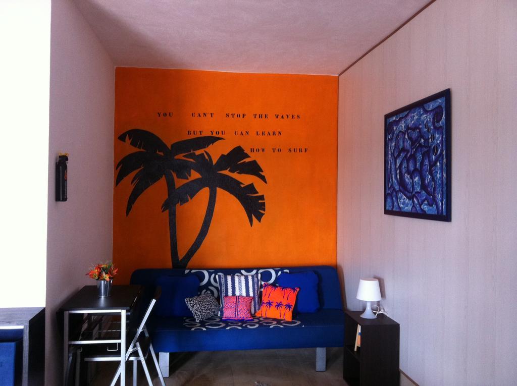 Alentejo Pig Dog Surf Camp Hotel Palhota Bagian luar foto